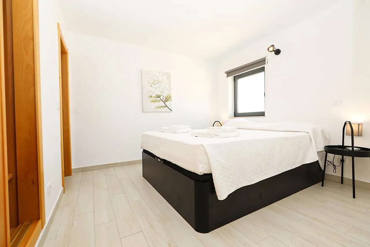 A62 - Cul De Sac Apartment In Lagos