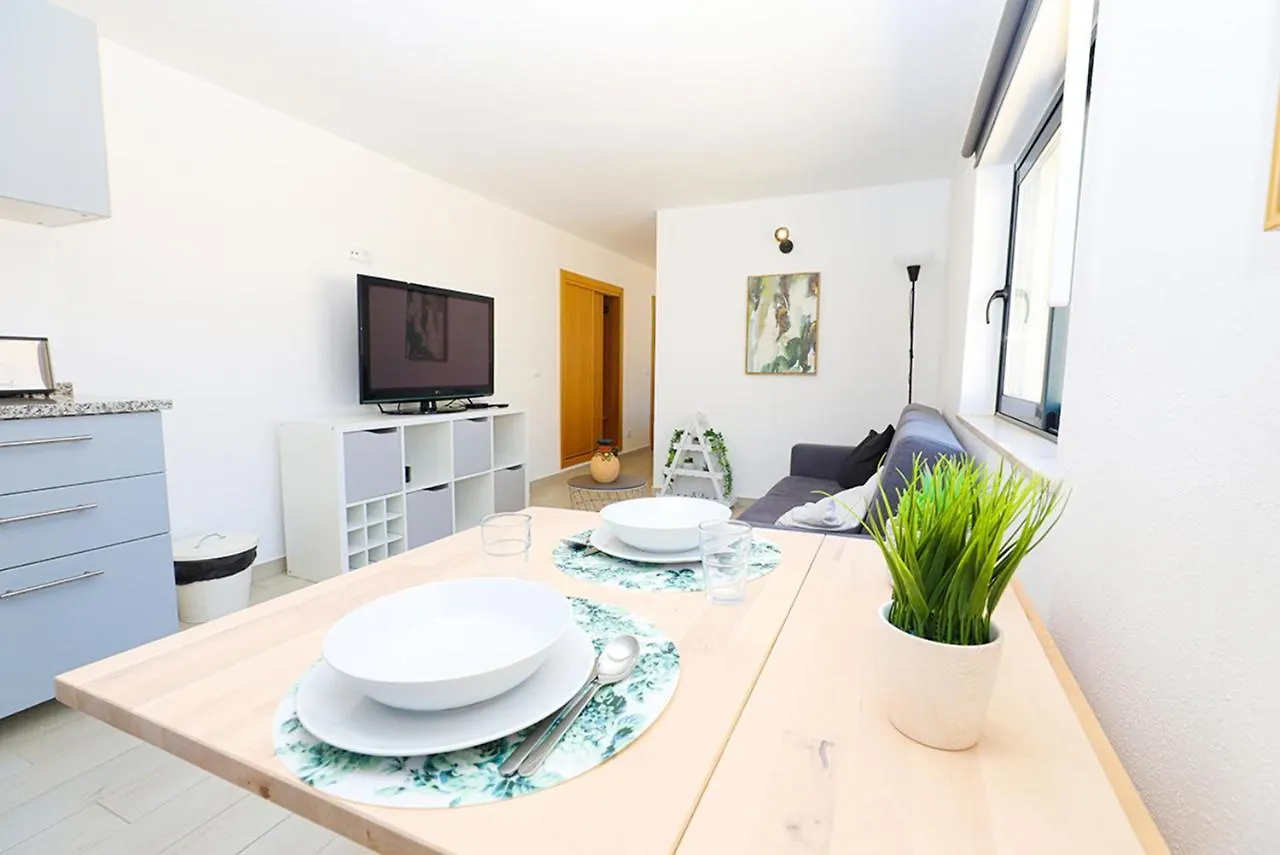 A62 - Cul De Sac Apartment In Lagos